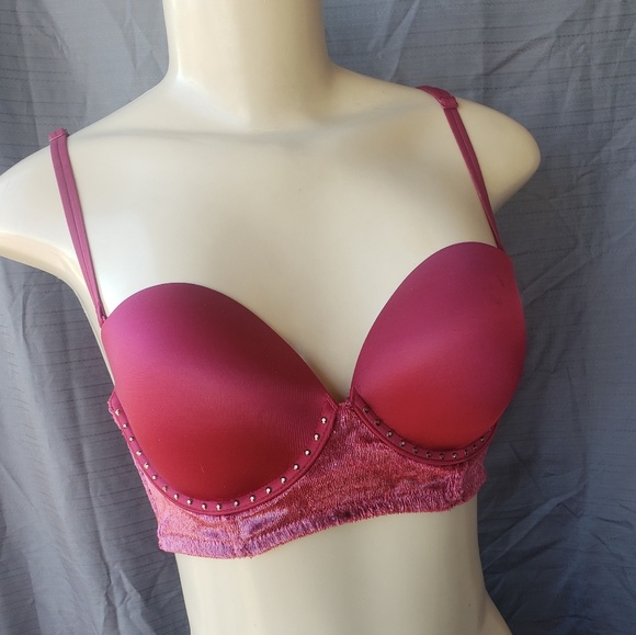 VICTORIA'S SECRET | [NwoT]Multi-Way PushUp Bra! - Picture 1 of 7